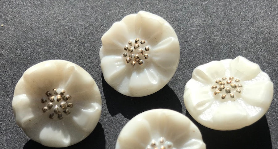 6 Lovely Vintage French 1.4cm Milk Glass Handpainted Flower Buttons