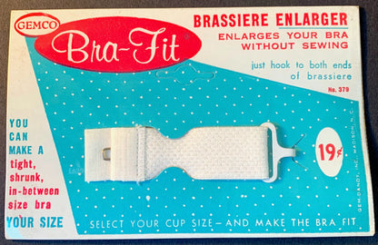 1940s BRASSIERE ENLARGER "ENLARGES YOUR BRA WITHOUT SEWING"