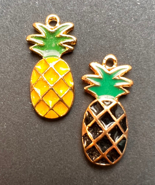 Enamel Pineapple 2.2cm Charm / Pendant