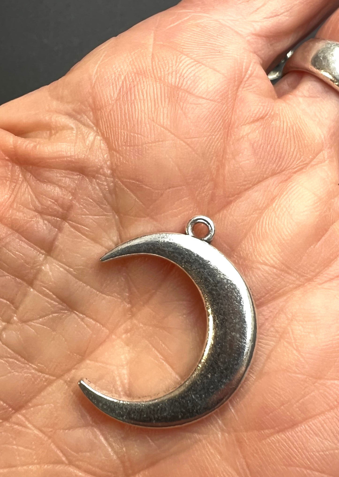 2.5cm Crescent Moon Charm / Pendant