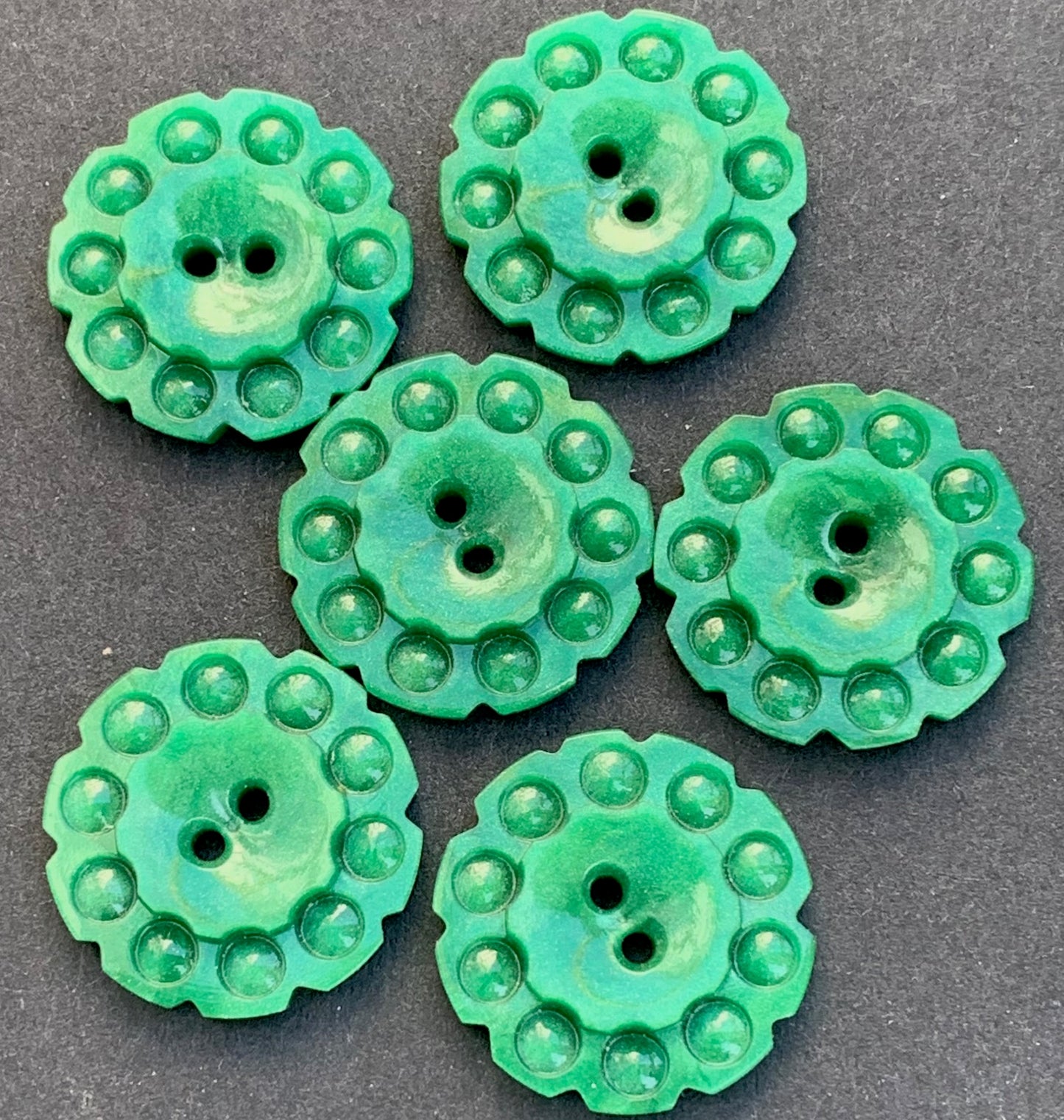 1.7cm or 2.2cm Jade Green Vintage Buttons - 6 of them