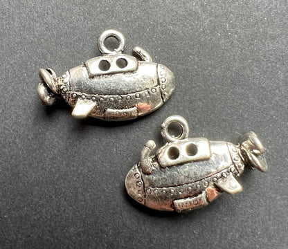 Ever So Slightly Realistic 2cm Submarine Charm / Pendant