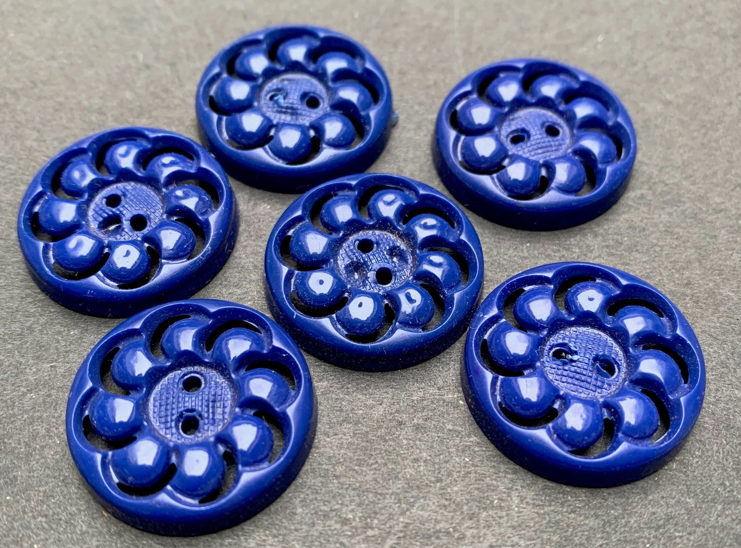 Royal Blue Vintage French 2.3cm, 1.8cm & 1.3cm Swirl Buttons - Lots of 6, 12 or 24
