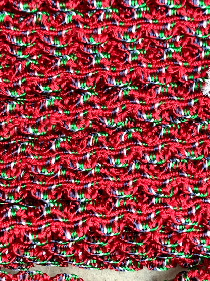 4m of Rather Christmassy Vintage Red & Green Silky Woven Trim - 1cm wide.
