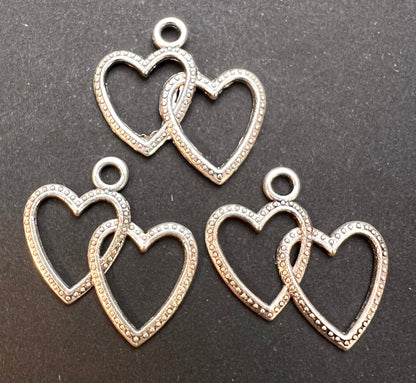 3 Silver Tone 2.3cm Intertwined Heart Charms