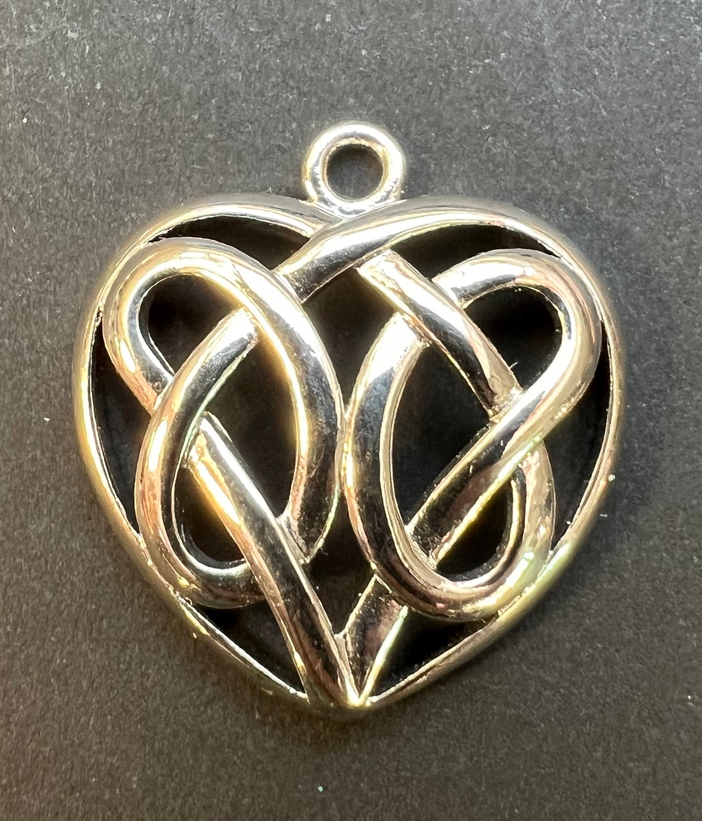 Big 3cm Celtic Heart Charm / Pendant