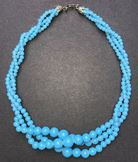 Pretty Vintage Turquoise Blue Milk Glass Necklace