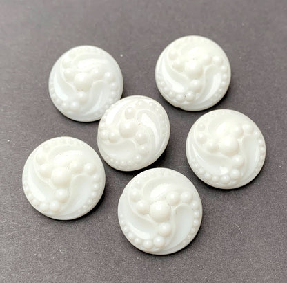 6 Vintage 1920s White Swirly 1.4cm or 1.8cm Glass Buttons