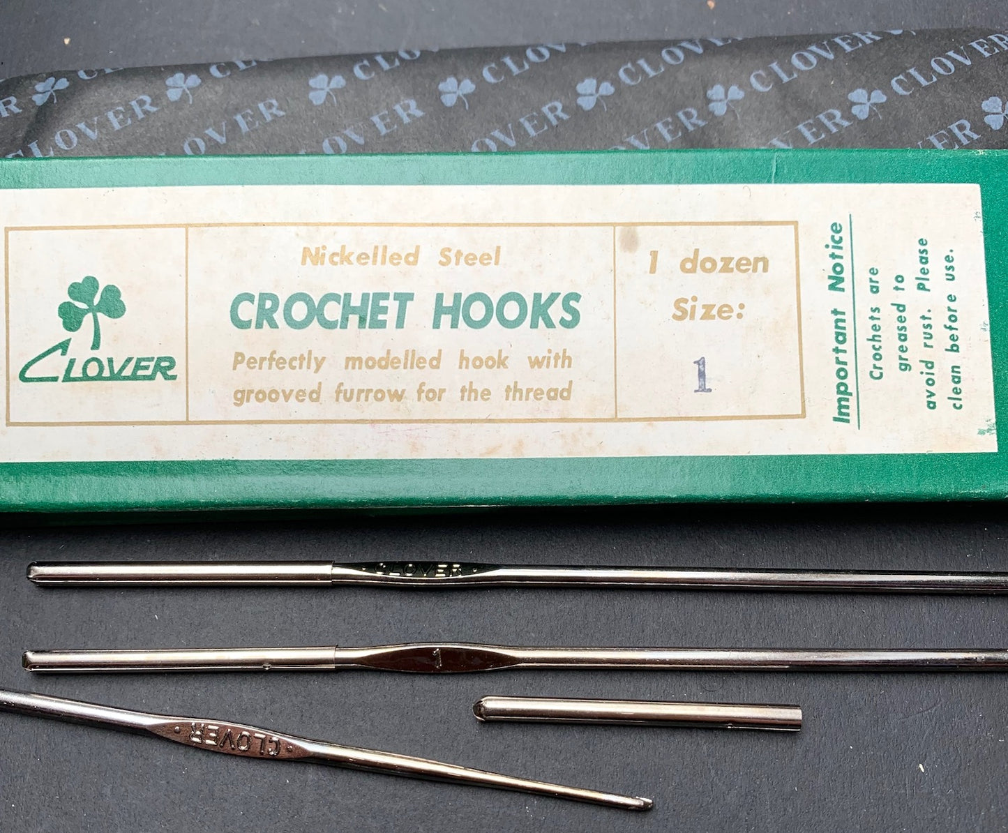 Vintage Box of 12 "Nickelled Steel" Crochet Hooks - size 1