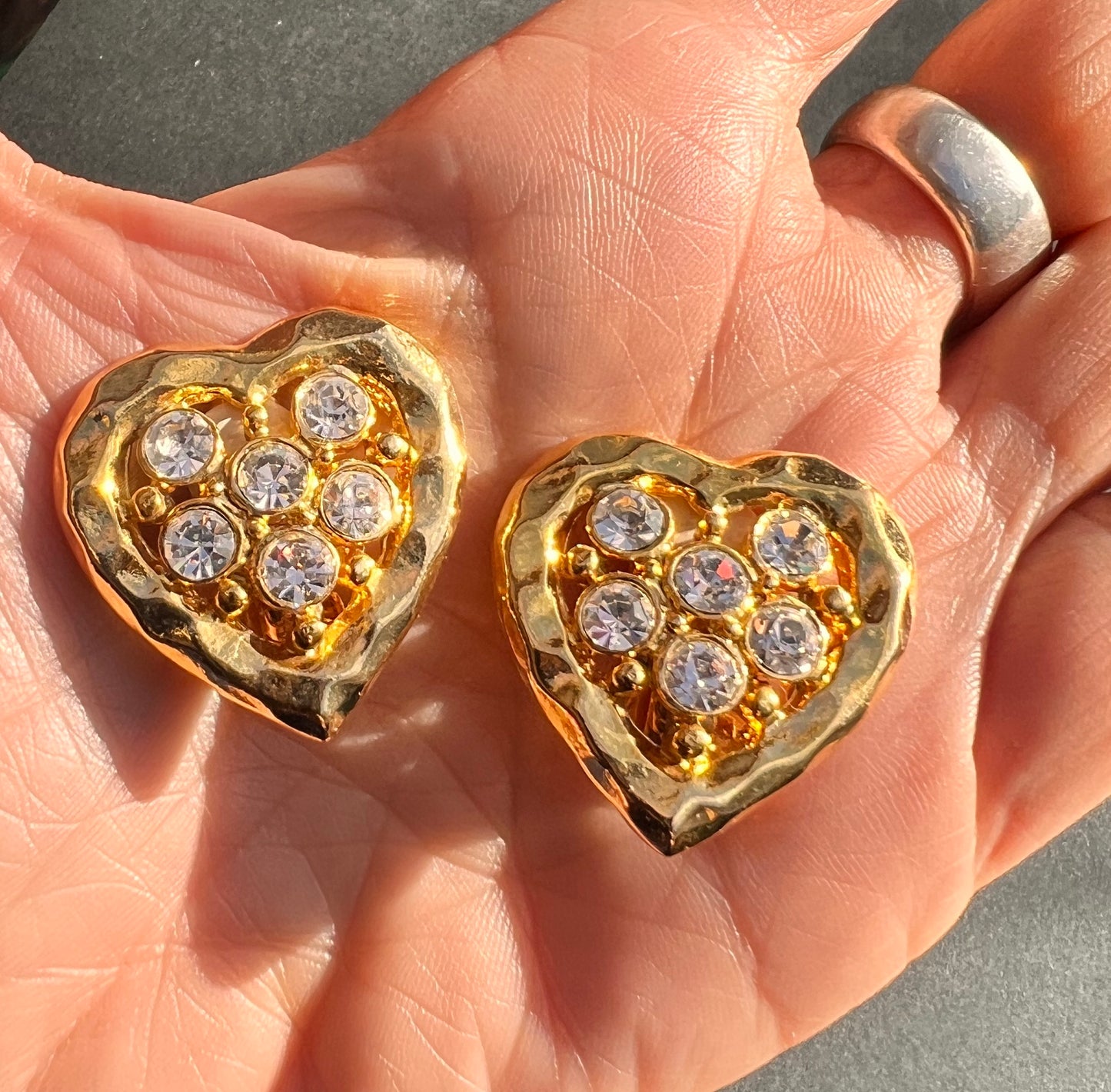 Bling Gold plated and Crystal Vintage Heart  Clip On Earrings