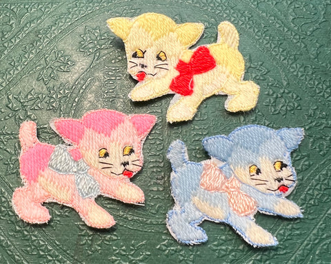 Colourful Kittens 1940s 4cm Appliques