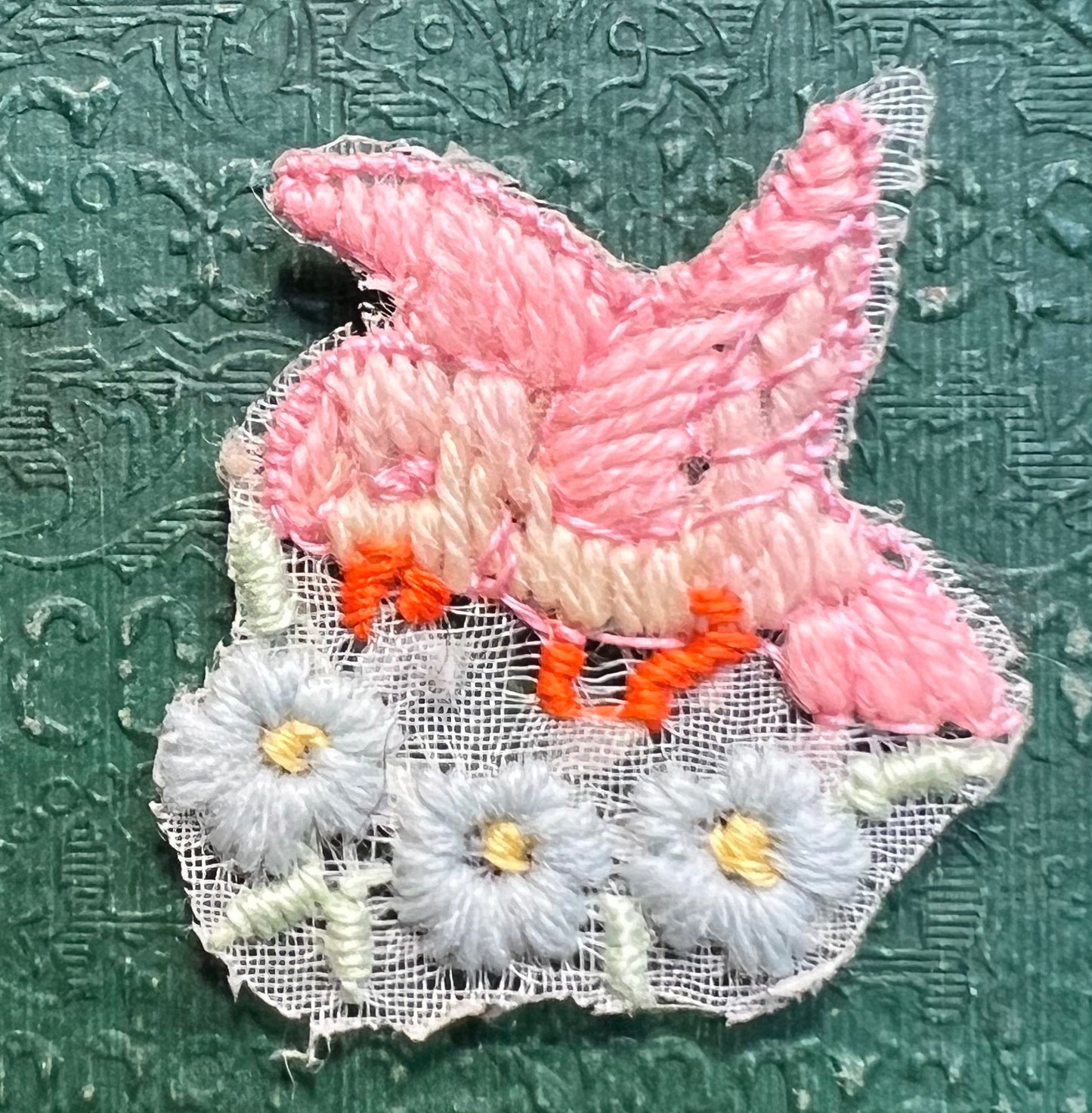 Vintage 1940s Sweet Little Birds and Flowers Appliques