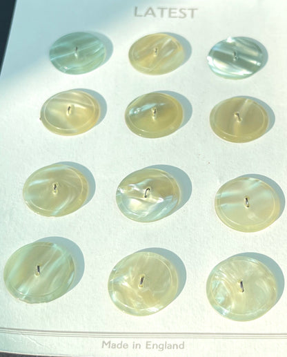 12 Shimmery Pale Yellow Moonglow Lucite 2.5cm Vintage Buttons