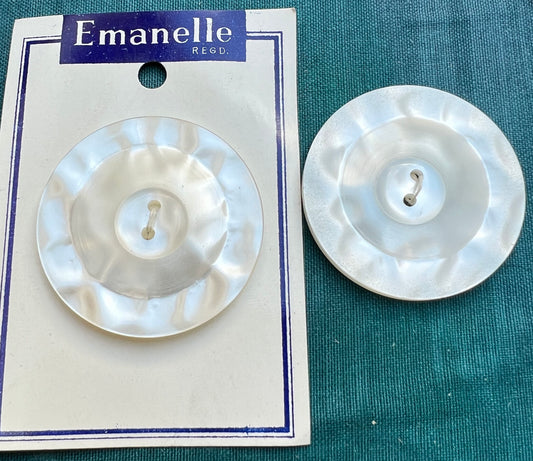 Big 3.8cm or 4.5cm Shimmery White Vintage Lucite Buttons