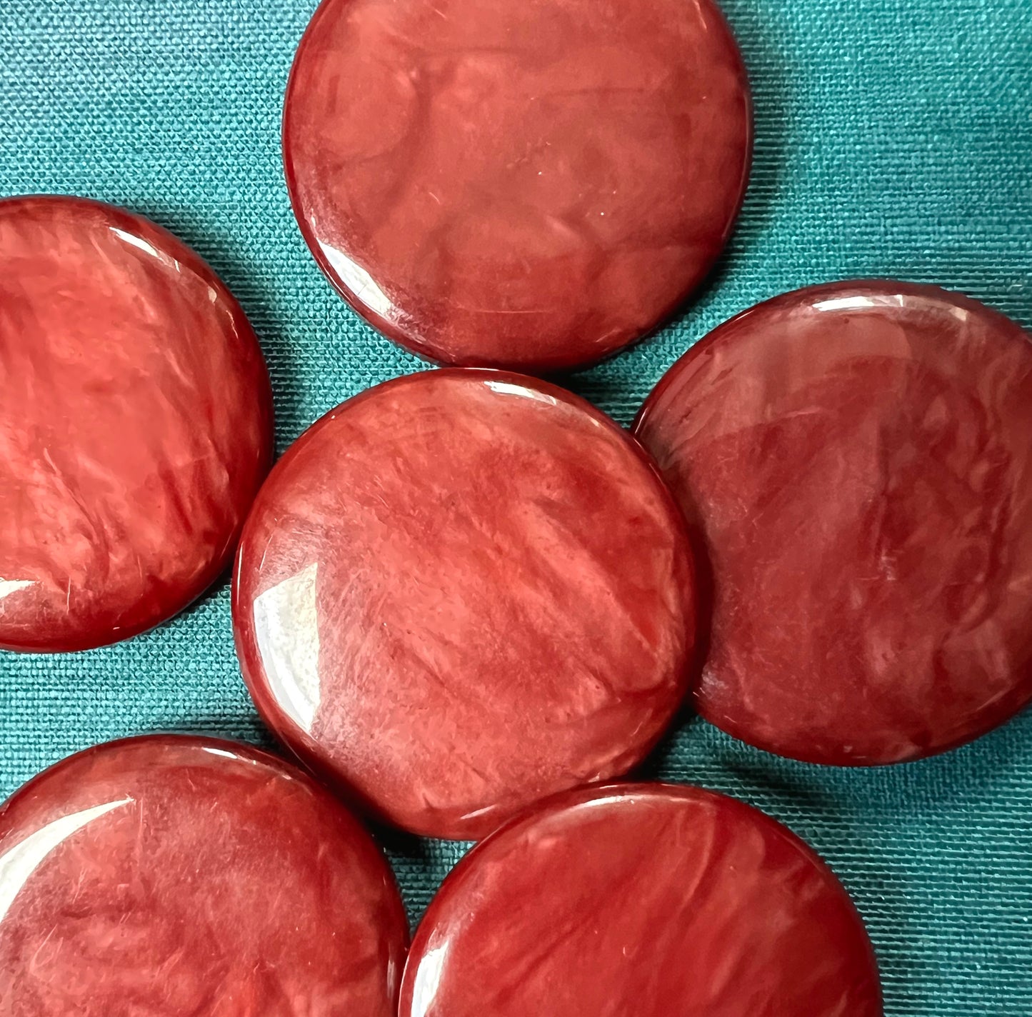 One Big 3.4cm Vintage Marbled Rosewood Lucite Button