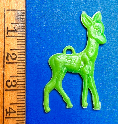 5 Vintage Baby Deer Charms - 4cm Tall