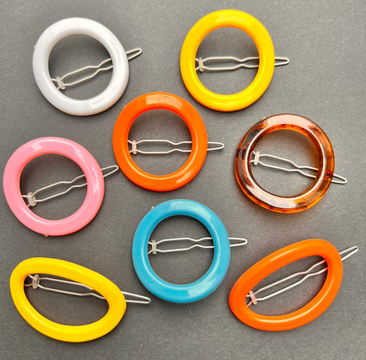Colourful Big 4cm Round 1960s Hair clips