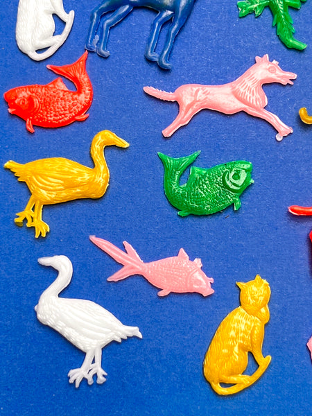 30 Vintage Plastic Stampings  3cm-4cm  Animals, Fish + Birds !