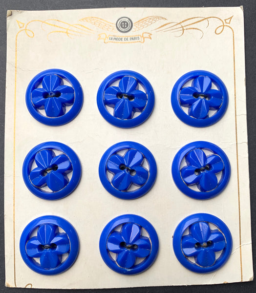 6 Bright Blue 2.7cm, 2.2cm, 1.8cm or 1.5cm WW2 Propeller Shaped Buttons