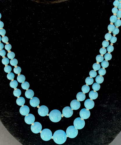 1940s Baby Blue Graduated Glass Bead Necklace