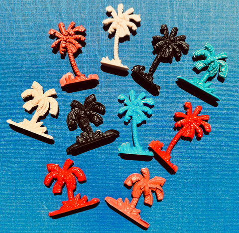 Vintage Plastic Palm Trees ...on Stands 3 or 4cm Tall
