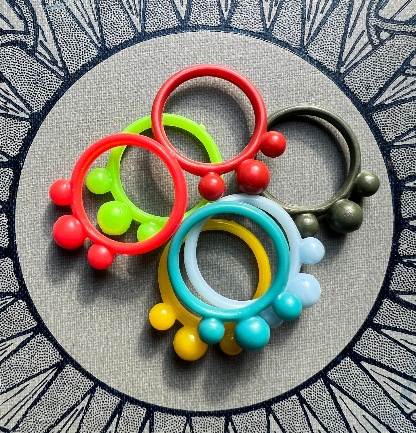 Kitsch Colourful Vintage Plastic Rings