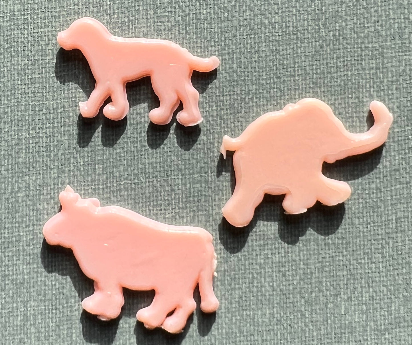 3 Tiny 1940s Flat Animals - 2.2cm long