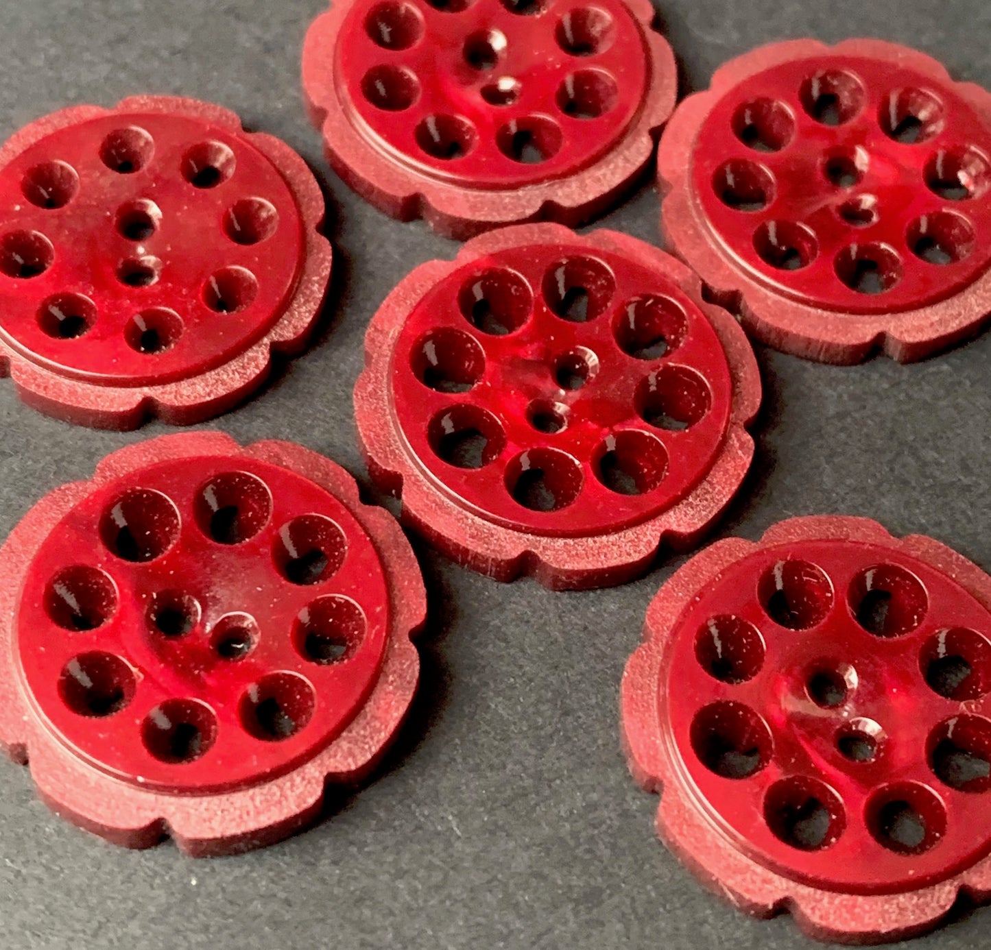 6 Claret Red 2.2cm Vintage French  Buttons