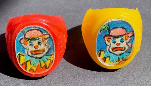1960s Flicker Rings - Not at all Scary Clown..