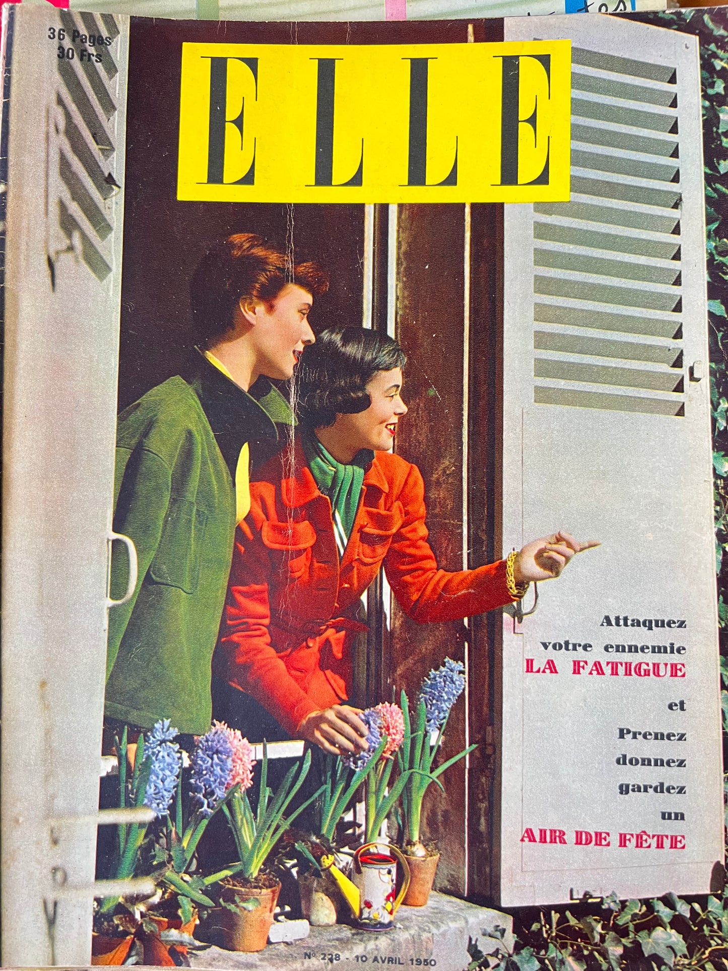 10th April 1950 issue of French ELLE Fashion Magazine