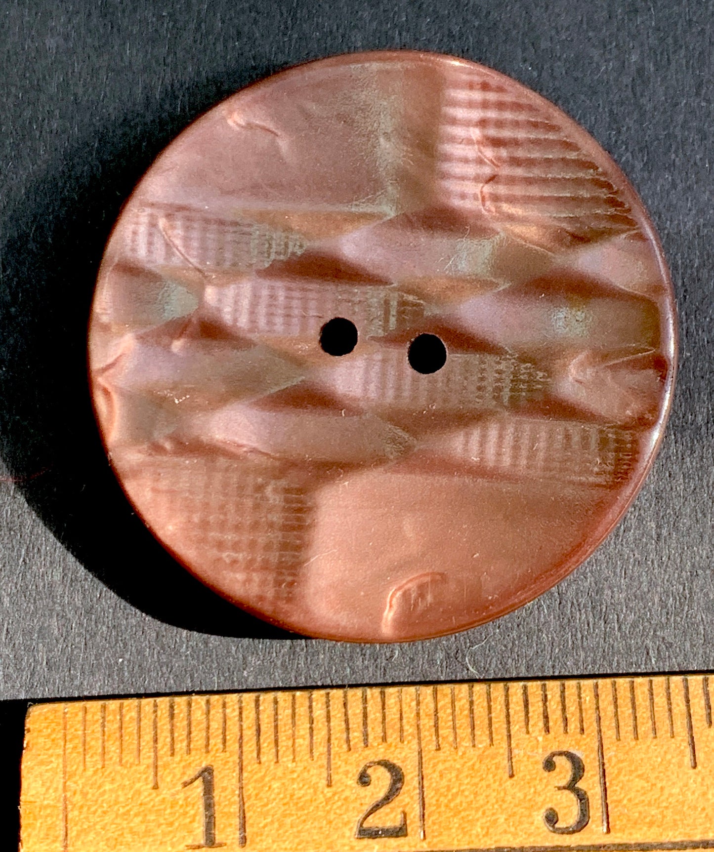 1 BIG 3.5cm Contoured Metallic Venetian Pink Vintage  Button