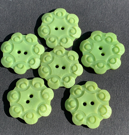 6 Soft Lime Vintage 2.2cm Buttons