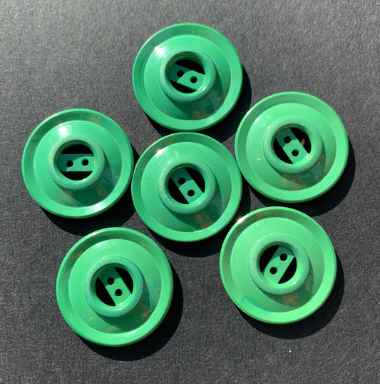 6 Vintage Grass Green 2.2cm Buttons