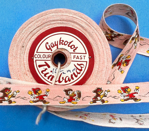 1/2m of Delightful Vintage Pink Musical Birds 1.5cm Cotton Trim Ribbon