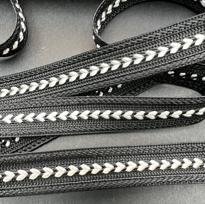 1m Sophisticated Mid Century Black or White Trim - 12mm wide.