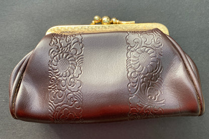 Embossed 1950s Clip Top Purse - Choice of 4 Colours