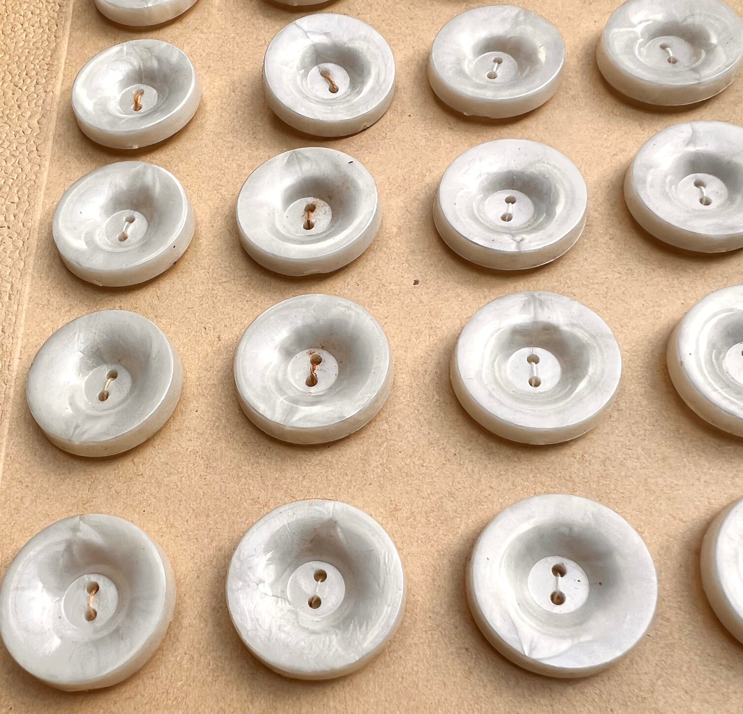 24 Shimmery White Vintage 2cm Buttons