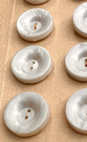 24 Shimmery White Vintage 2cm Buttons