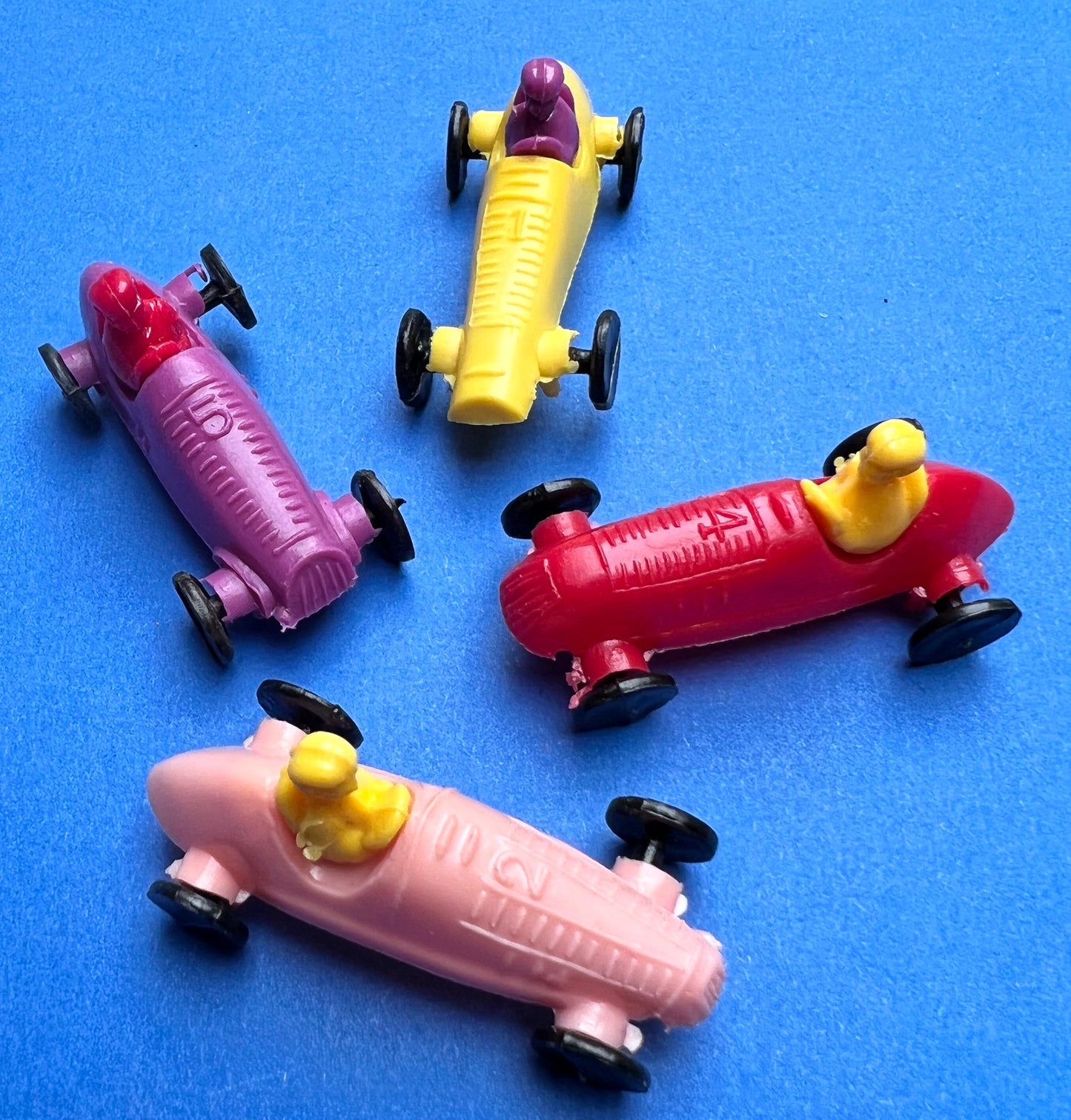 4 Vintage 1960s Racing Cars 4cm- Old Shop Stock -Made in Hong Kong