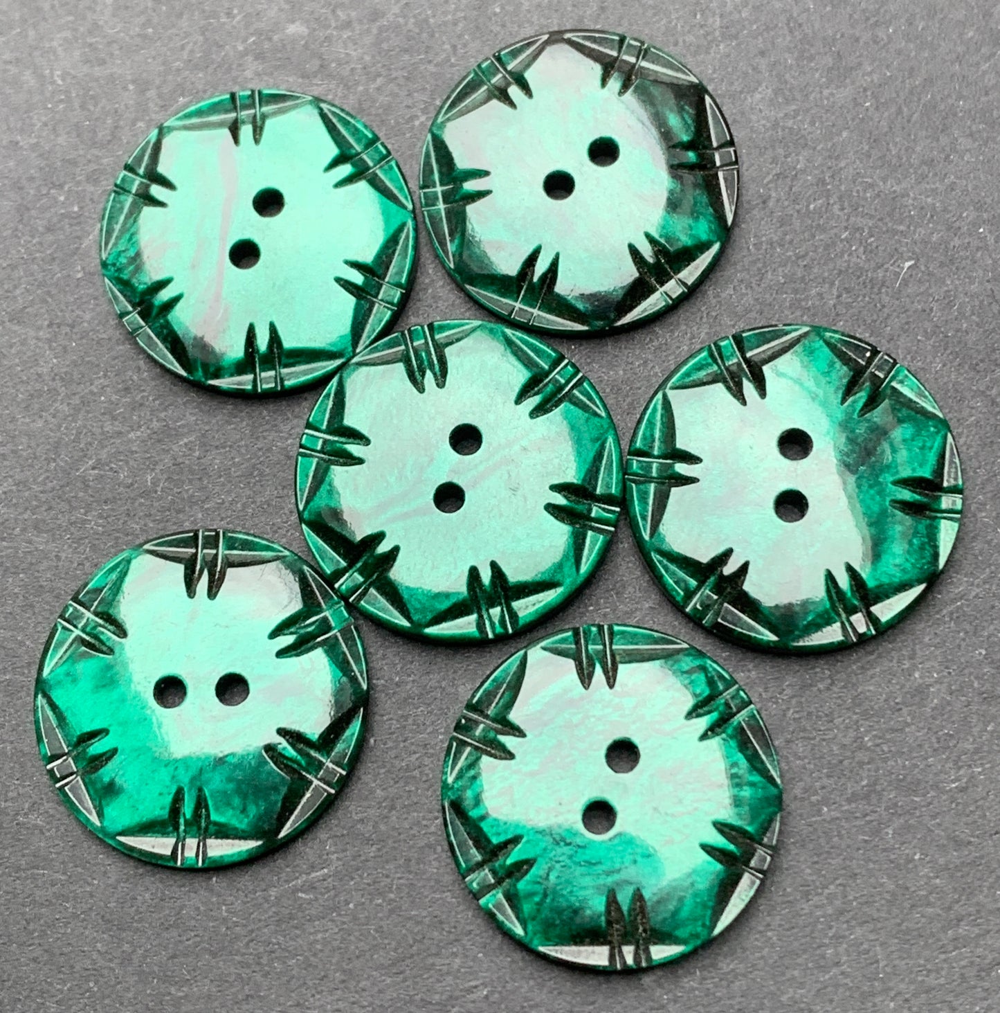 6 Shiny Forest Green Squared Circle 1.6cm Vintage Buttons