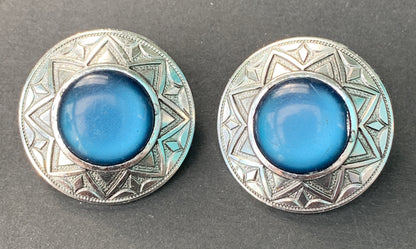 Aztec Look Vintage Clip On Lucite Earrings