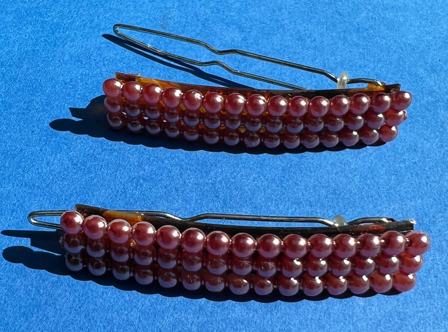 Pair of Sophisticated Pink Pearly 5cm Hair Clips