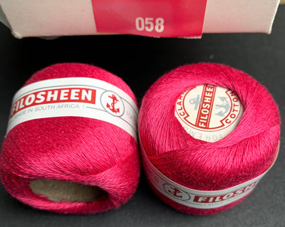 Vintage Anchor Filosheen Bright Pink Cotton Embroidery or Darning Thread 12 balls x 22m (058)