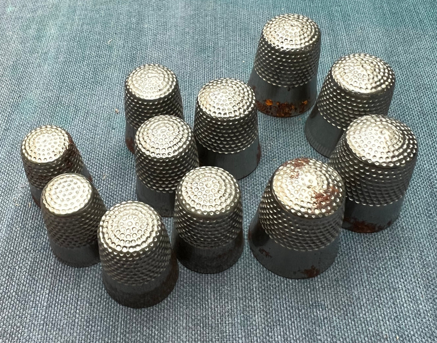 144 Rusty Vintage Thimbles..Different Sizes...Endless Creative Possibilities