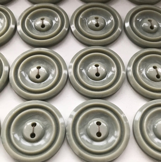 24 Khaki Grey 2.2cm Vintage MADE IN ENGLAND  Buttons