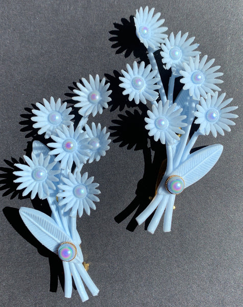 Wonderfully Calm Pale Blue Flowers Vintage Clip-On Earrings