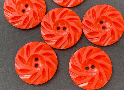 6 Energetic Candy Red Vintage 2.2cm or 1.7cm Buttons