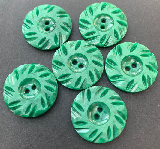 6 Twirling Basil Green Vintage  2.2cm Buttons