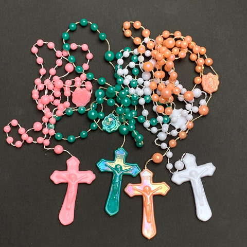 Gloriously Kitsch 1960s 44cm long Plastic Rosary Beads