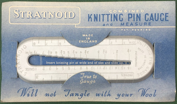1940s Made in ENGLAND Knitting Pin Gauge and Measure on original STRATNOID Packaging